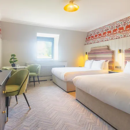 Bloomfield House Hotel, Leisure Club & Ξενοδοχείο Μουλινγκάρ