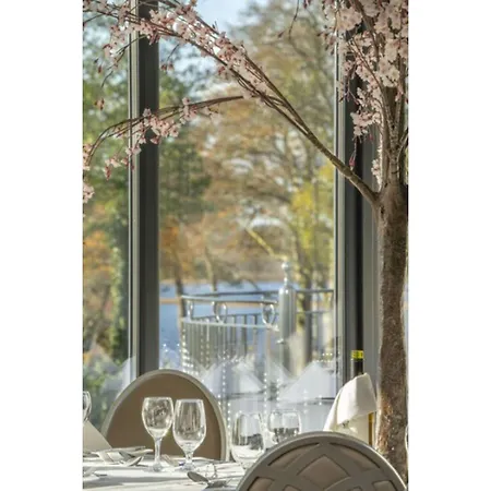 Bloomfield House Hotel, Leisure Club & Hotel 4*