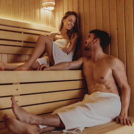 Bloomfield House Hotel, Leisure Club & Μουλινγκάρ