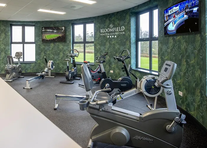 호텔 Bloomfield House Hotel, Leisure Club & 4*