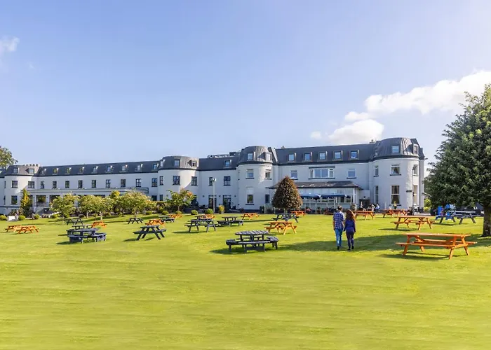 Bloomfield House Hotel, Leisure Club & 4* 멀린가