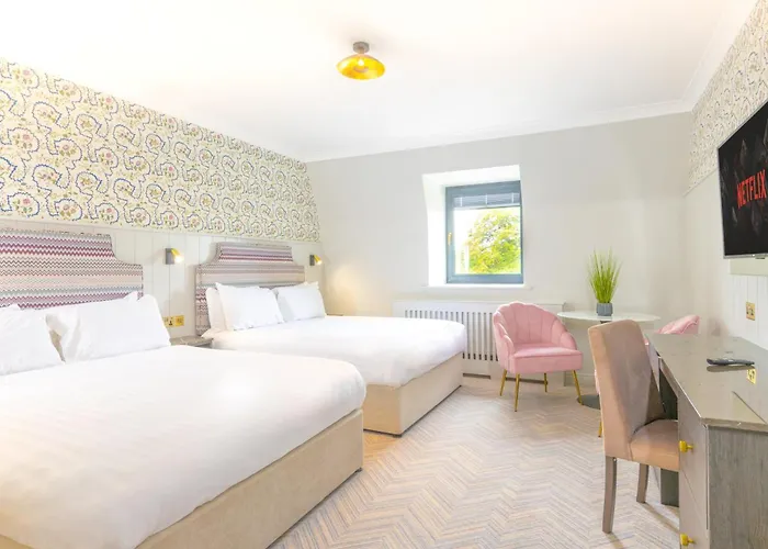 Bloomfield House Hotel, Leisure Club & 호텔 4*