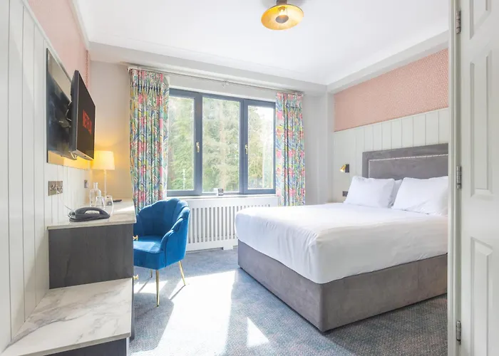 Bloomfield House Hotel, Leisure Club & 멀린가