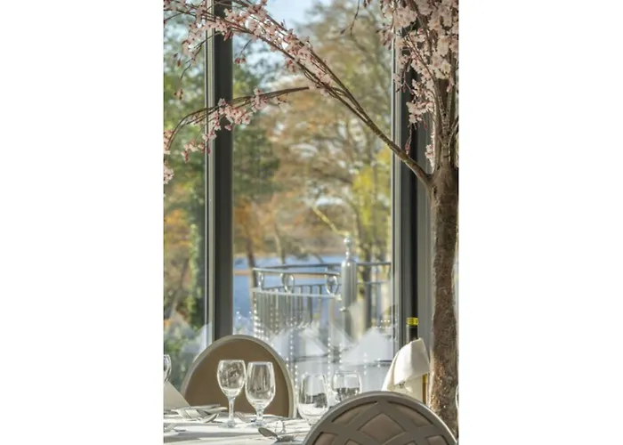 Bloomfield House Hotel, Leisure Club & 호텔 4*