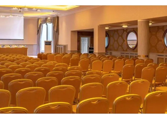 Bloomfield House Hotel, Leisure Club & 4*