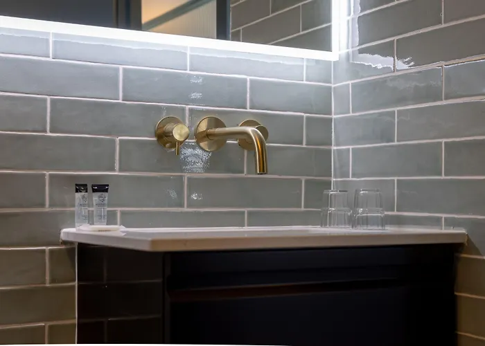 Bloomfield House Hotel, Leisure Club & 호텔 멀린가