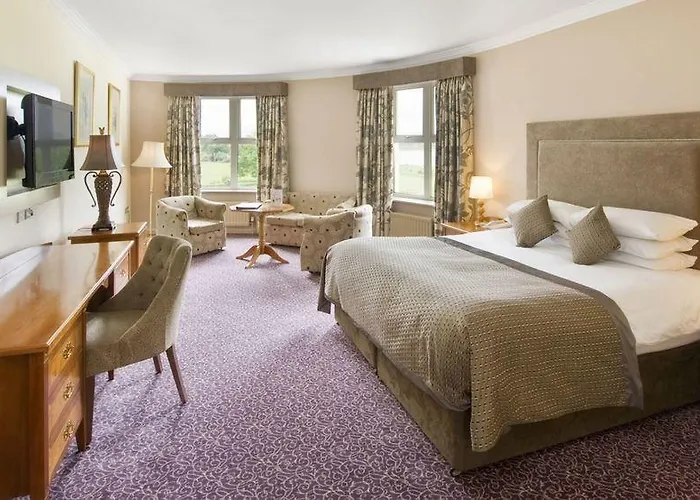 Bloomfield House Hotel, Leisure Club & 호텔 멀린가