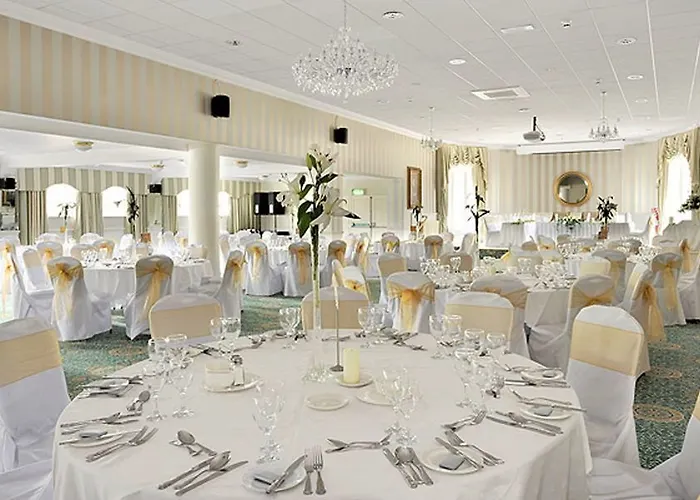 Bloomfield House Hotel, Leisure Club & 호텔