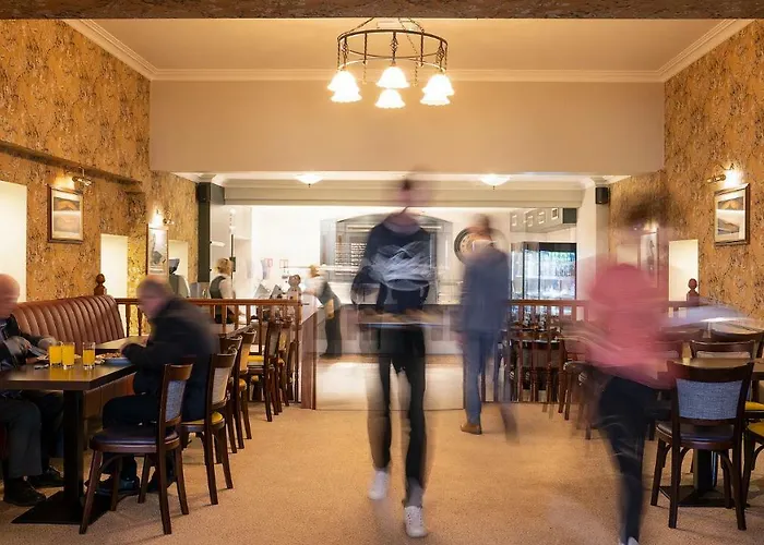 호텔 Bloomfield House Hotel, Leisure Club & 멀린가