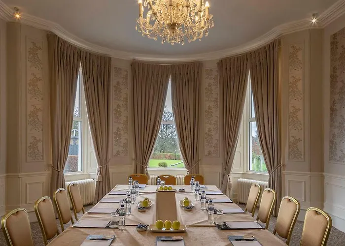 מלון Bloomfield House Hotel, Leisure Club & מולינגאר