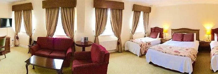 Bloomfield House Hotel, Leisure Club & 멀린가