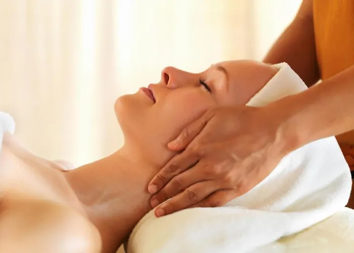 Bloomfield House Hotel, Leisure Club & 호텔 4*